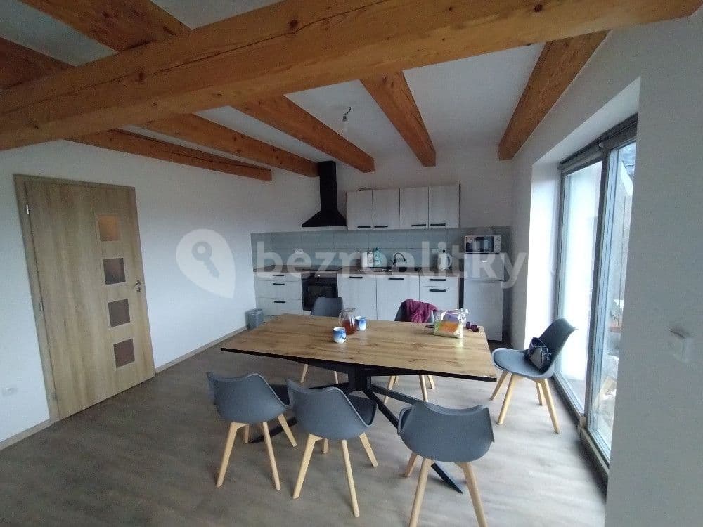 Pronájem domu 86 m², pozemek 700 m², Jeníkov, Pardubický kraj Pronájem domu 86 m², pozemek 700 m², Jeníkov, Pardubický kraj