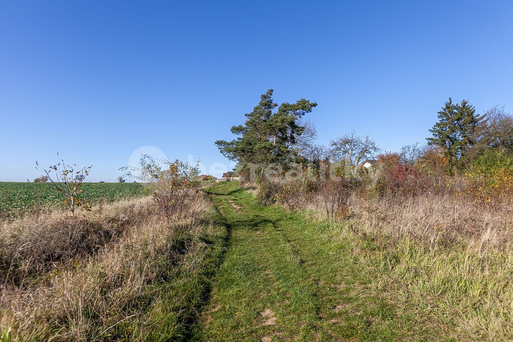 Prodej pozemku 935 m², Dobříč, Dobříč, Středočeský kraj Prodej pozemku 935 m², Dobříč, Dobříč, Středočeský kraj