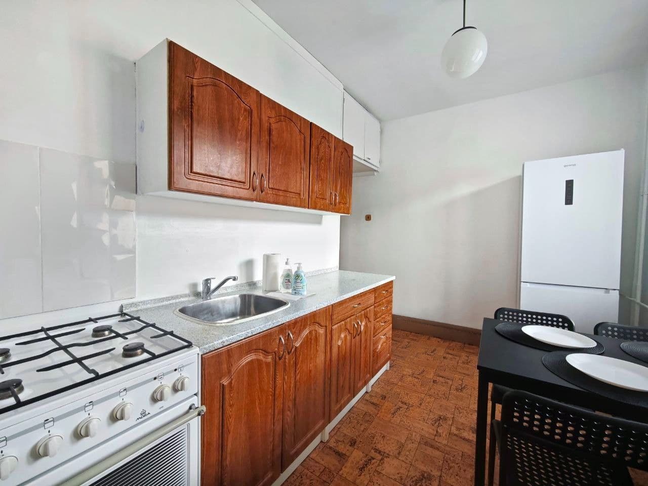 Pronájem bytu 2+1 55 m², I. P. Pavlova, Karlovy Vary, Karlovarský kraj Pronájem bytu 2+1 55 m², I. P. Pavlova, Karlovy Vary, Karlovarský kraj