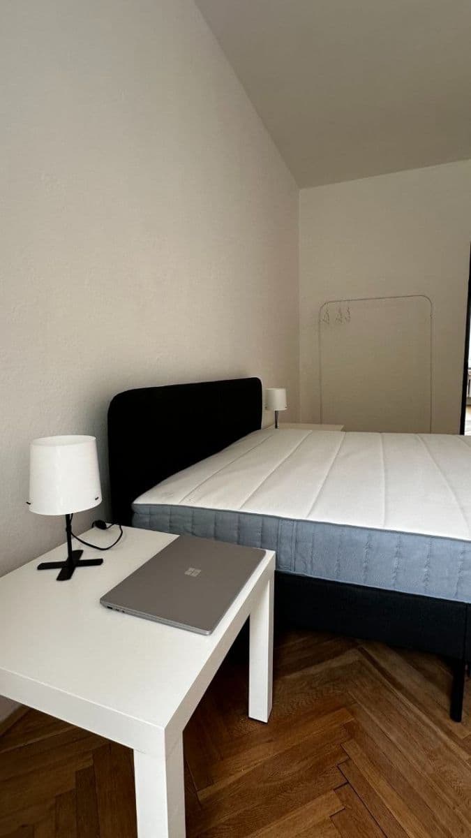 Pronájem bytu 2+1 55 m², I. P. Pavlova, Karlovy Vary, Karlovarský kraj Pronájem bytu 2+1 55 m², I. P. Pavlova, Karlovy Vary, Karlovarský kraj
