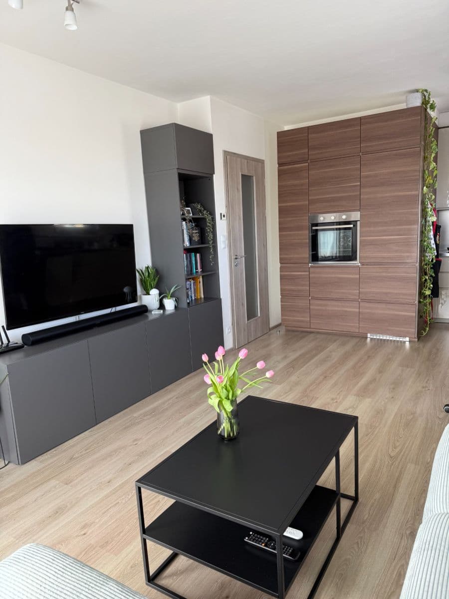 Pronájem bytu 2+kk 50 m², Kramperova, Praha, Praha Pronájem bytu 2+kk 50 m², Kramperova, Praha, Praha