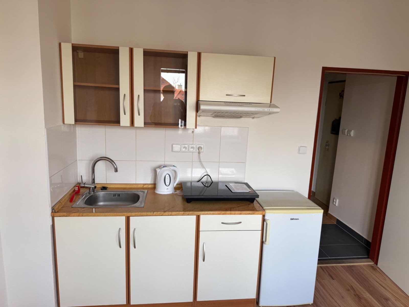 Pronájem bytu 1+kk 21 m², Michelská, Praha, Praha Pronájem bytu 1+kk 21 m², Michelská, Praha, Praha