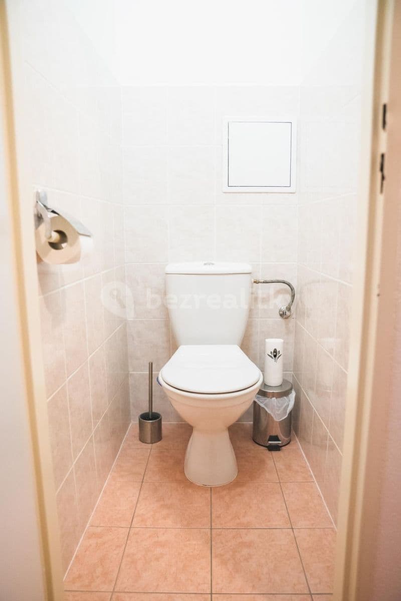 Pronájem bytu 1+kk 39 m², Třinecká, Praha, Praha Pronájem bytu 1+kk 39 m², Třinecká, Praha, Praha