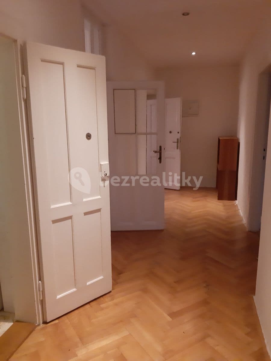 Pronájem bytu 3+1 80 m², Nad Mazankou, Praha, Praha Pronájem bytu 3+1 80 m², Nad Mazankou, Praha, Praha