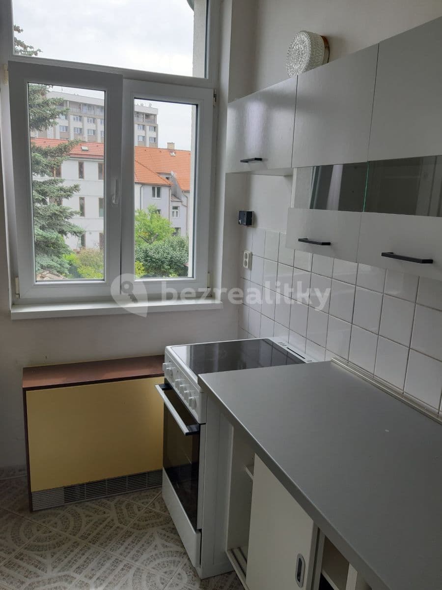 Pronájem bytu 3+1 80 m², Nad Mazankou, Praha, Praha Pronájem bytu 3+1 80 m², Nad Mazankou, Praha, Praha