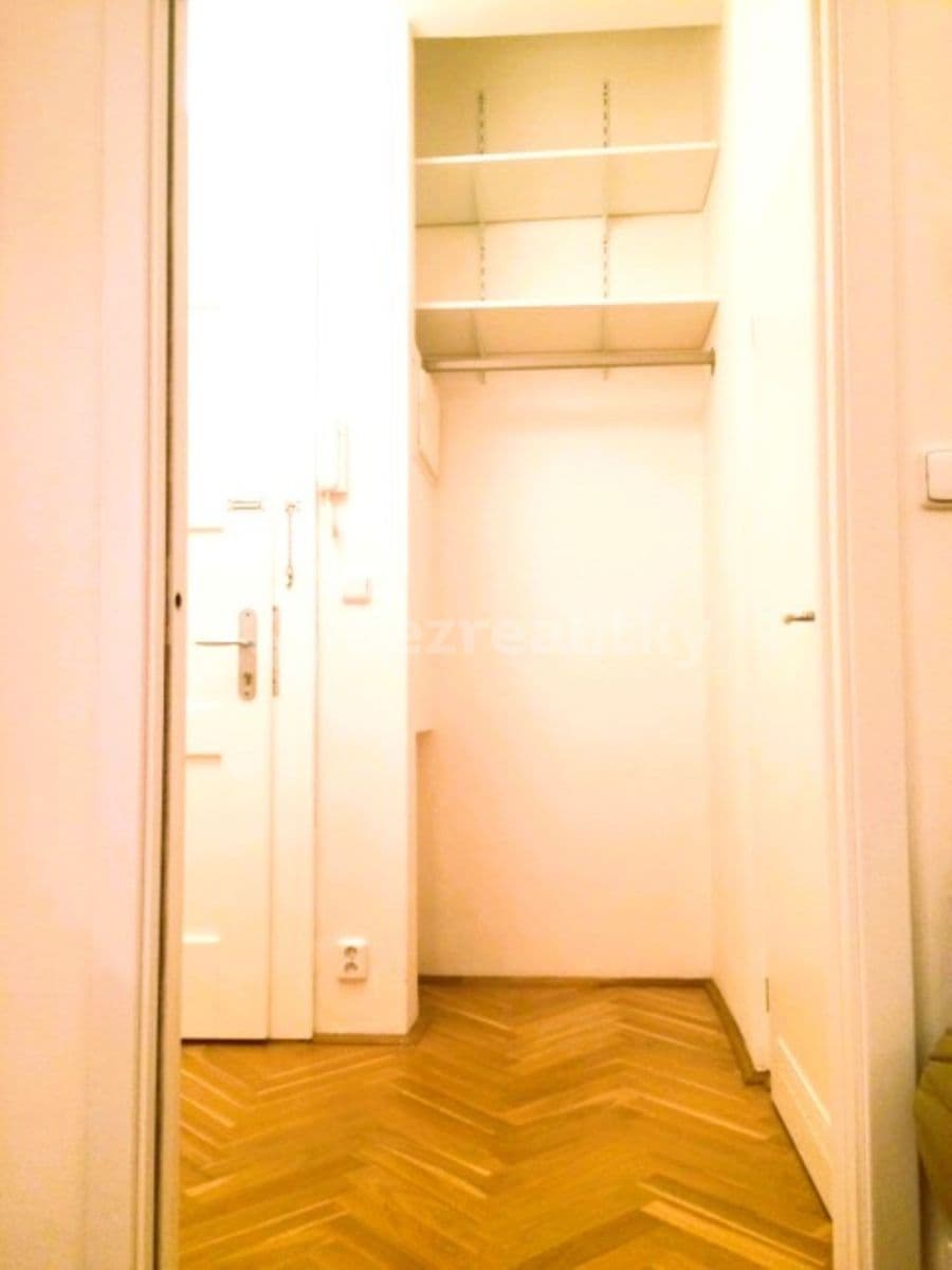 Prodej bytu 2+kk 43 m², Praha, Praha Prodej bytu 2+kk 43 m², Praha, Praha