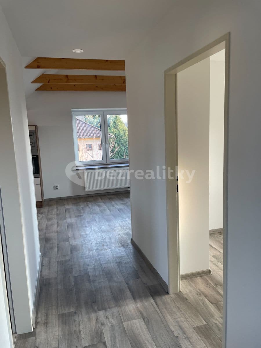 Pronájem bytu 2+kk 45 m², Kmochova, Hostivice, Středočeský kraj Pronájem bytu 2+kk 45 m², Kmochova, Hostivice, Středočeský kraj