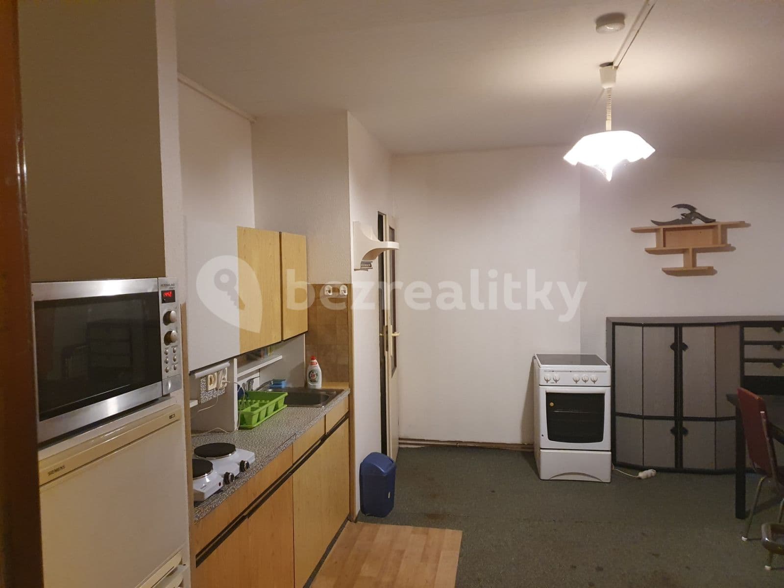 Pronájem bytu 1+kk 25 m², Hornická, Jinočany, Středočeský kraj Pronájem bytu 1+kk 25 m², Hornická, Jinočany, Středočeský kraj