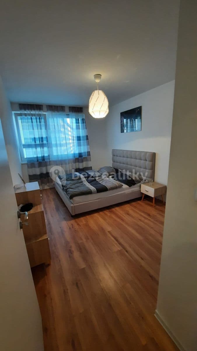 Pronájem bytu 2+1 60 m², Bazová, Ružinov, Bratislavský kraj Pronájem bytu 2+1 60 m², Bazová, Ružinov, Bratislavský kraj