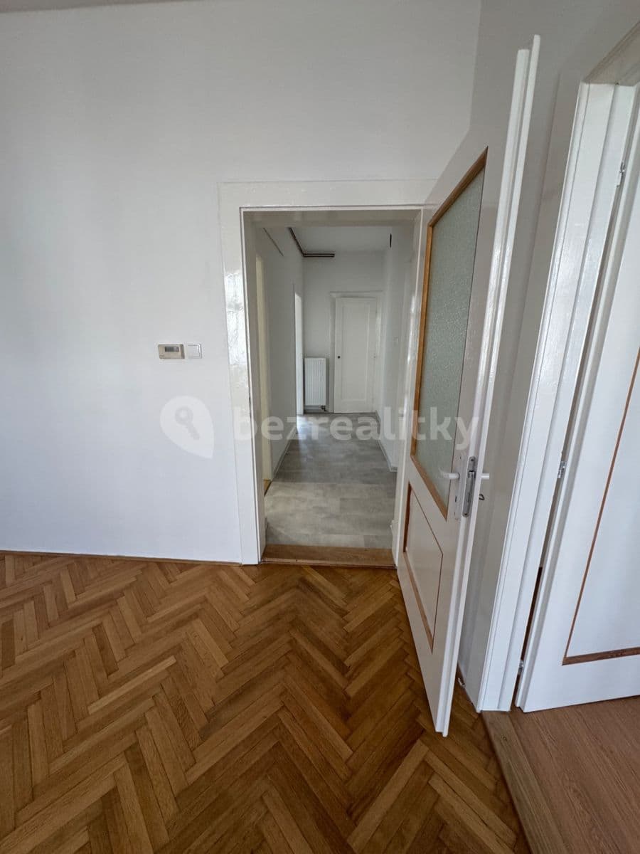Pronájem bytu 2+1 60 m², Renneská třída, Brno, Jihomoravský kraj Pronájem bytu 2+1 60 m², Renneská třída, Brno, Jihomoravský kraj