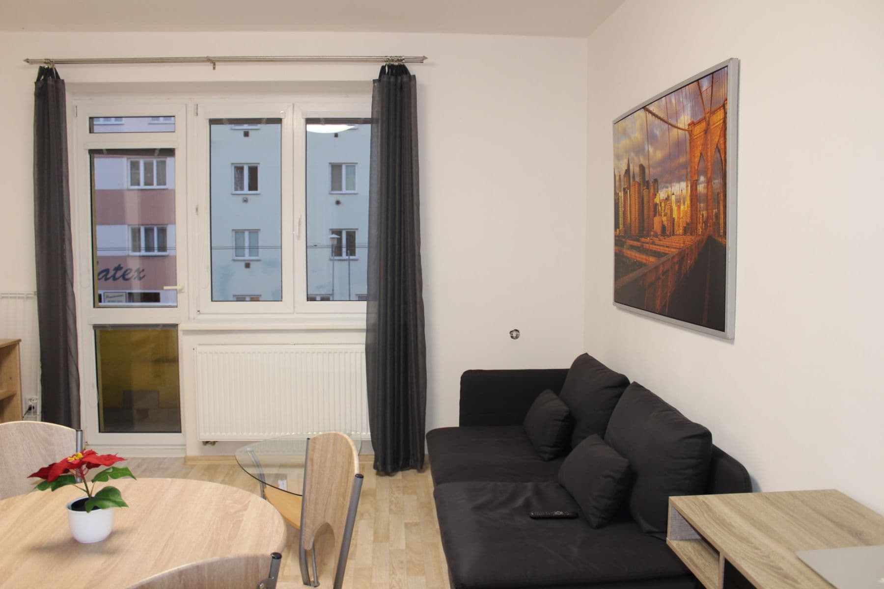 Pronájem bytu 43 m², Renneská třída, Brno, Jihomoravský kraj Pronájem bytu 43 m², Renneská třída, Brno, Jihomoravský kraj