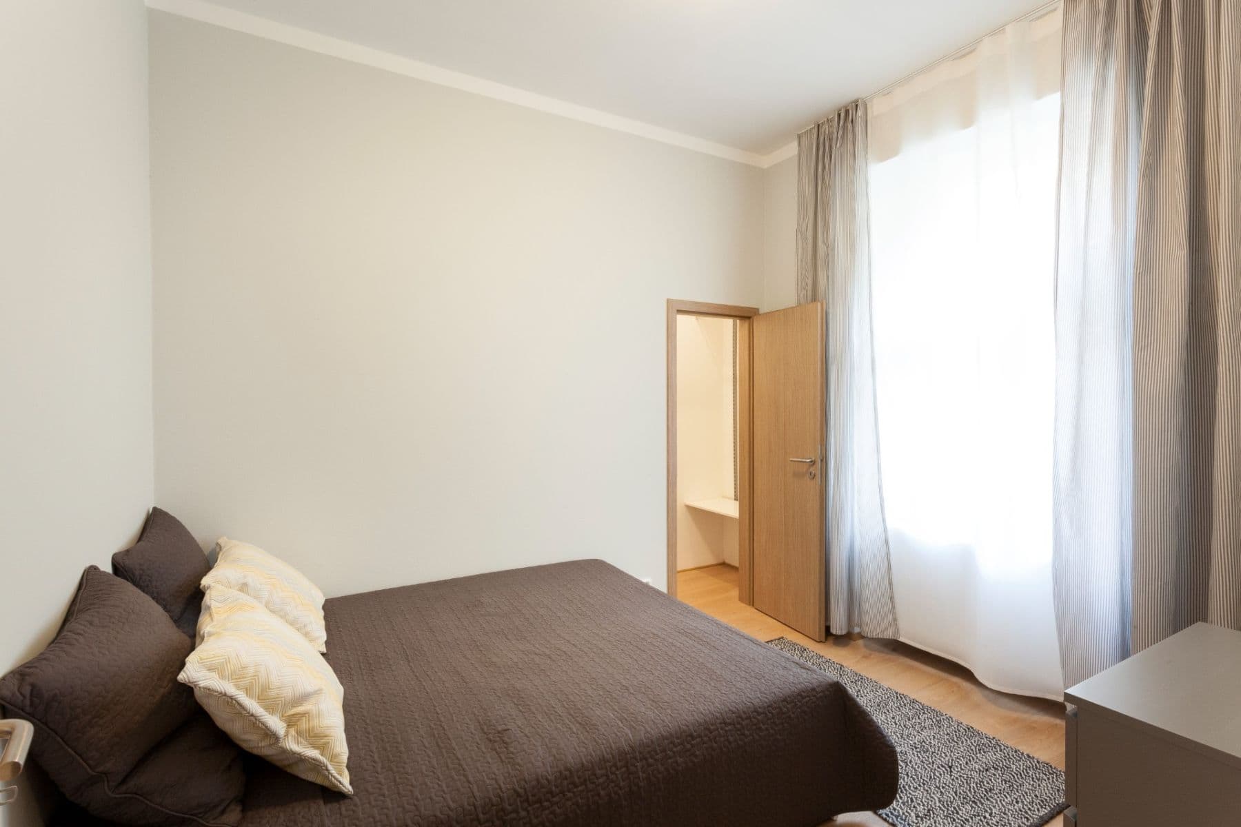 Pronájem bytu 1+1 30 m², Březinova, Praha, Praha Pronájem bytu 1+1 30 m², Březinova, Praha, Praha