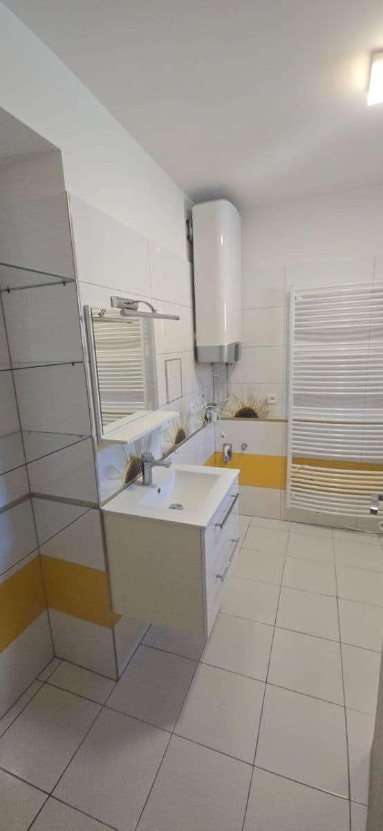 Pronájem bytu 2+kk 47 m², Olomoucká, Šternberk, Olomoucký kraj Pronájem bytu 2+kk 47 m², Olomoucká, Šternberk, Olomoucký kraj