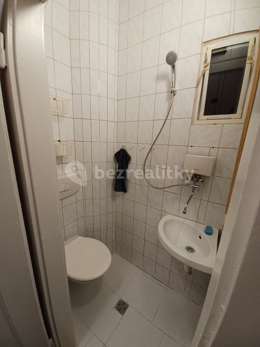 Pronájem bytu Garsoniéra 16 m², Merhautova, Brno, Jihomoravský kraj Pronájem bytu Garsoniéra 16 m², Merhautova, Brno, Jihomoravský kraj