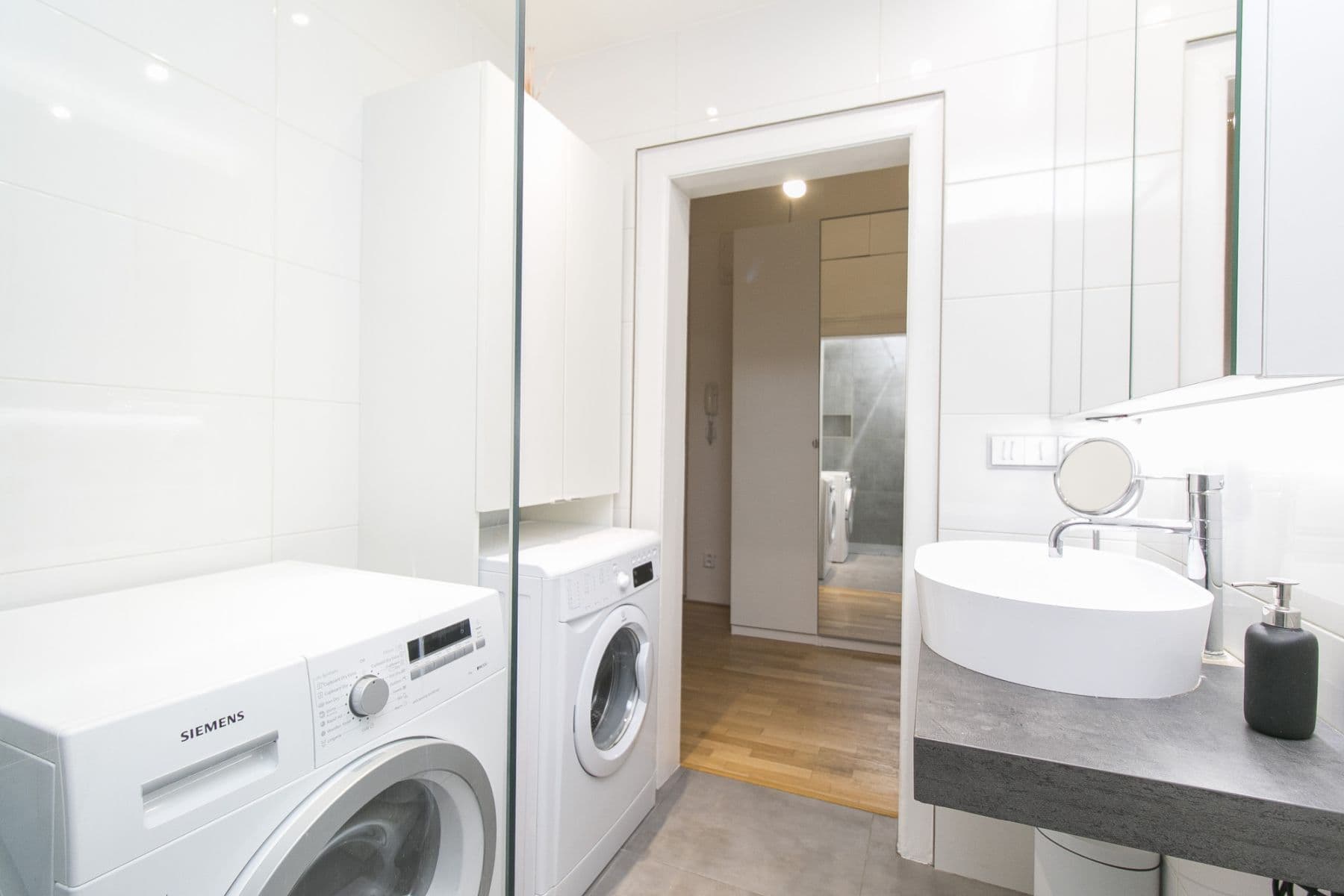 Pronájem bytu 85 m², Chodská, Praha, Praha Pronájem bytu 85 m², Chodská, Praha, Praha