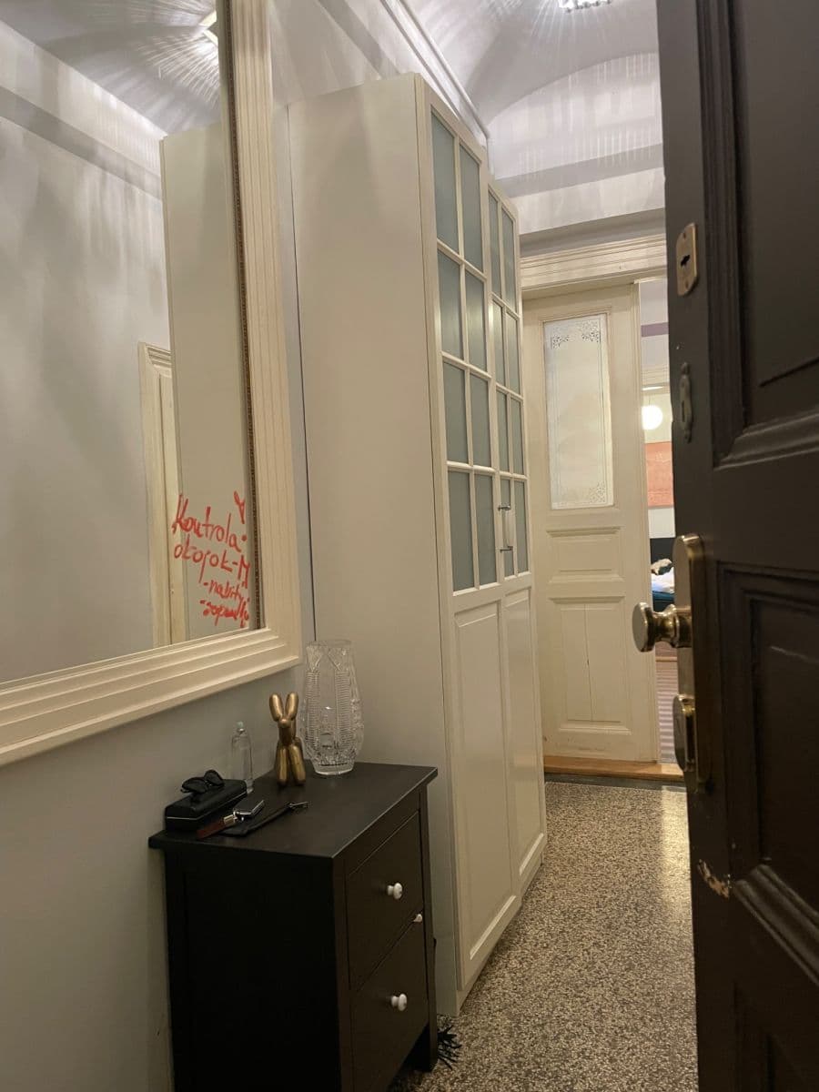 Pronájem bytu 2+kk 56 m², Kamenická, Praha, Praha Pronájem bytu 2+kk 56 m², Kamenická, Praha, Praha