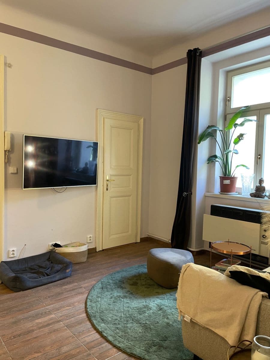 Pronájem bytu 2+kk 56 m², Kamenická, Praha, Praha Pronájem bytu 2+kk 56 m², Kamenická, Praha, Praha