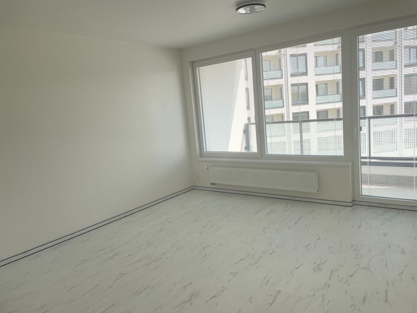 Pronájem bytu 1+kk 38 m², Gollové, Praha, Praha Pronájem bytu 1+kk 38 m², Gollové, Praha, Praha