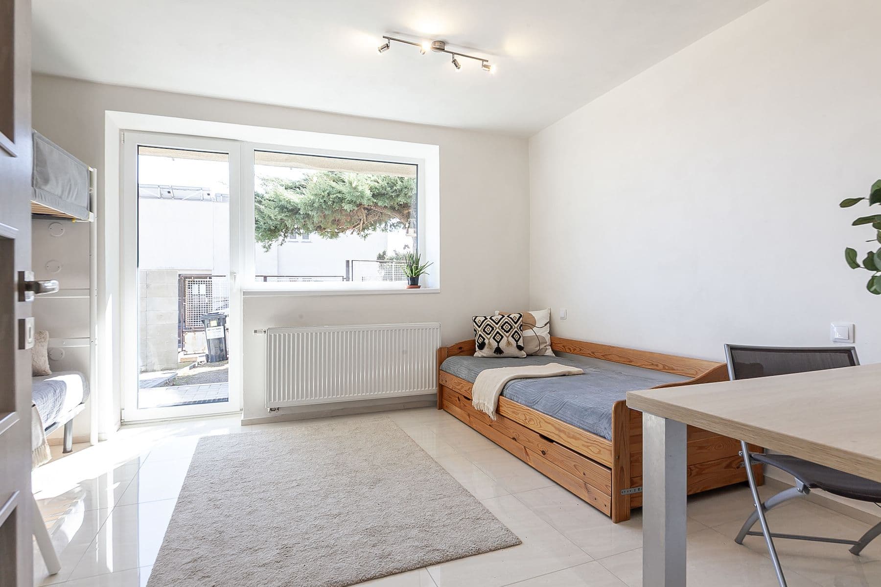 Prodej domu 186 m², pozemek 392 m², Lošetická, Praha, Praha Prodej domu 186 m², pozemek 392 m², Lošetická, Praha, Praha