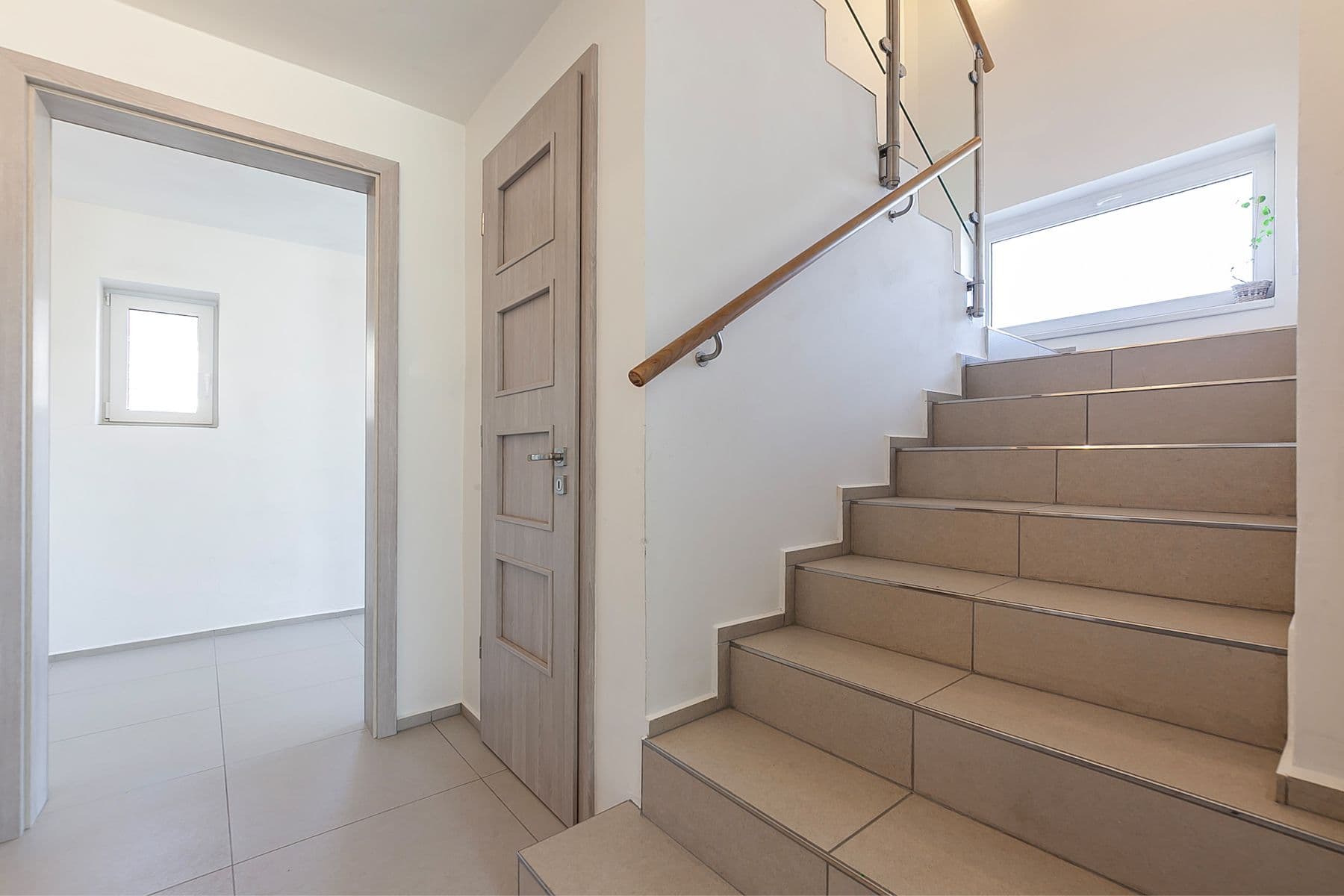 Prodej domu 186 m², pozemek 392 m², Lošetická, Praha, Praha Prodej domu 186 m², pozemek 392 m², Lošetická, Praha, Praha