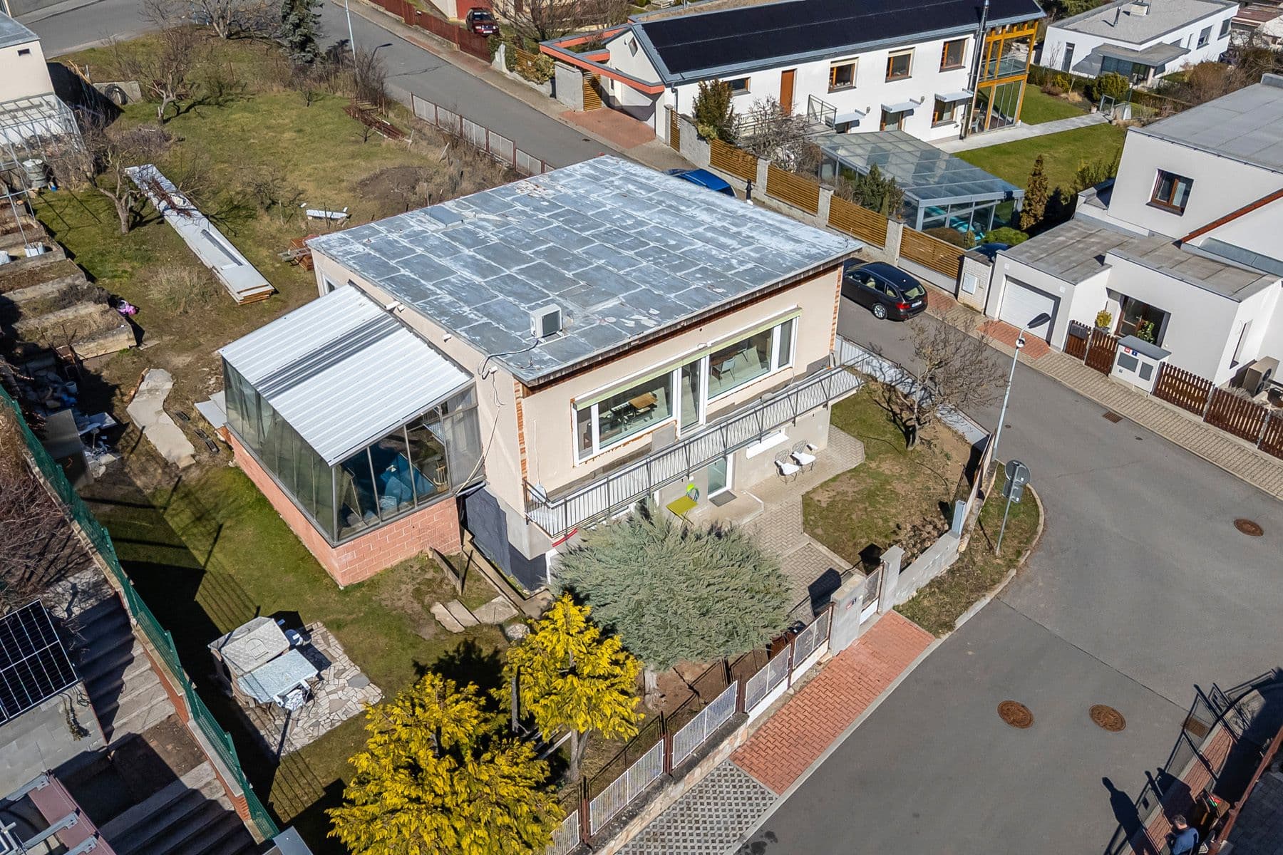 Prodej domu 186 m², pozemek 392 m², Lošetická, Praha, Praha Prodej domu 186 m², pozemek 392 m², Lošetická, Praha, Praha