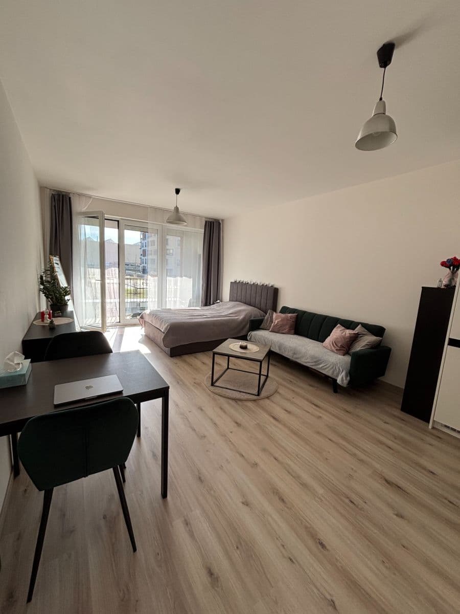 Pronájem bytu 1+kk 35 m², Poděbradská, Praha, Praha Pronájem bytu 1+kk 35 m², Poděbradská, Praha, Praha