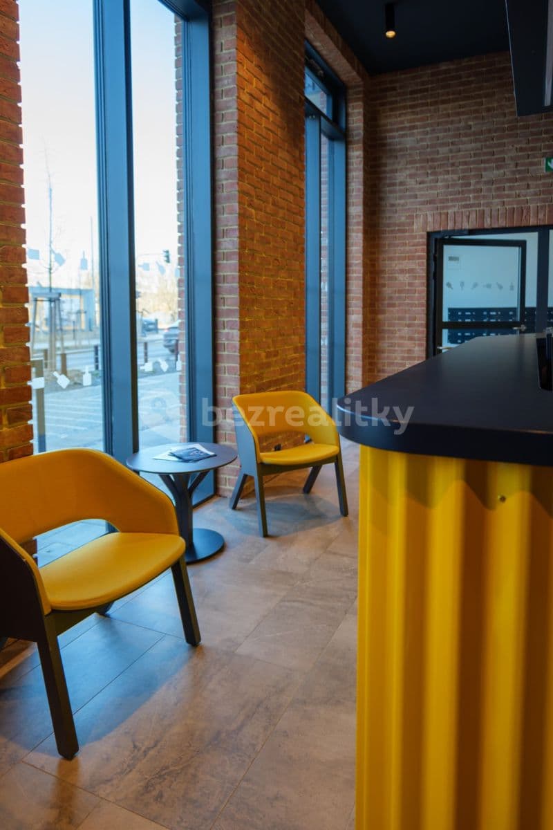 Pronájem bytu 1+kk 34 m², U Lihovaru, Praha, Praha Pronájem bytu 1+kk 34 m², U Lihovaru, Praha, Praha