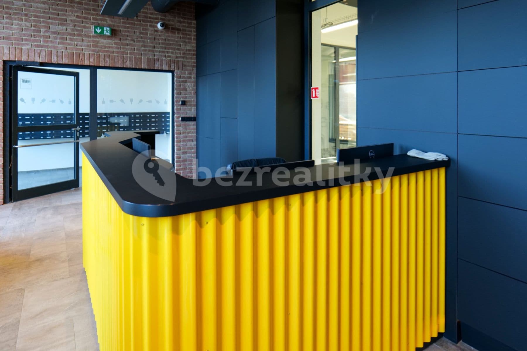 Pronájem bytu 1+kk 34 m², U Lihovaru, Praha, Praha Pronájem bytu 1+kk 34 m², U Lihovaru, Praha, Praha