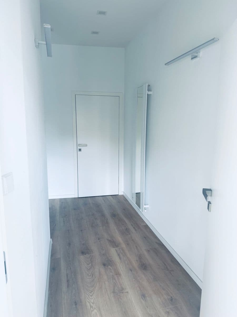 Pronájem bytu 2+kk 71 m², Milady Horákové, Praha, Praha Pronájem bytu 2+kk 71 m², Milady Horákové, Praha, Praha