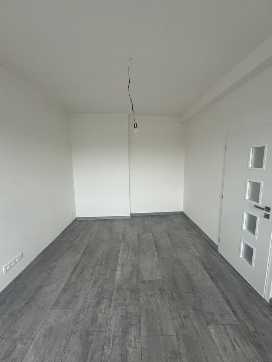 Pronájem bytu 2+1 60 m², Sokolovská, Karlovy Vary, Karlovarský kraj Pronájem bytu 2+1 60 m², Sokolovská, Karlovy Vary, Karlovarský kraj