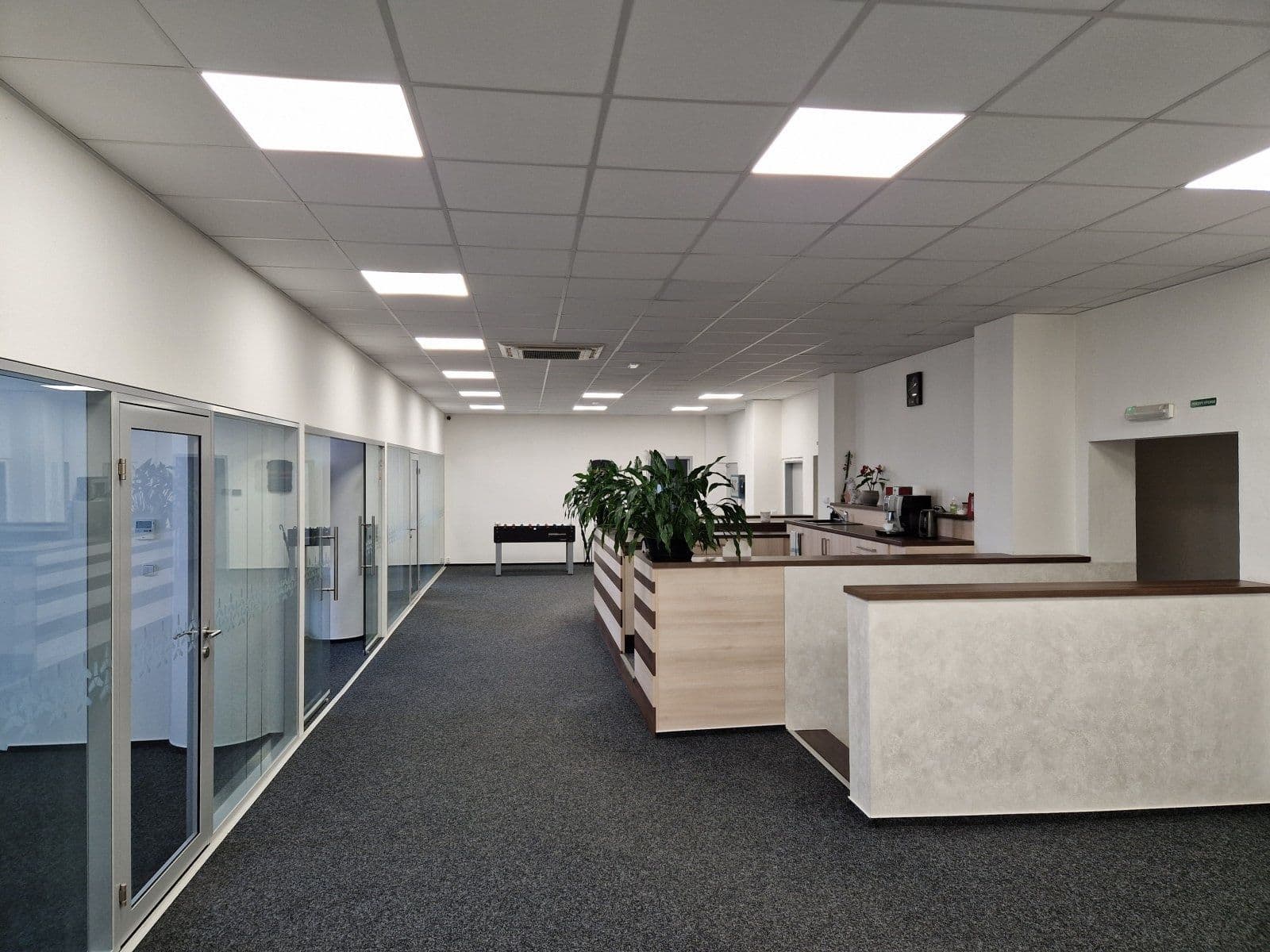 Pronájem nebytového prostoru 30 m², Hlavní třída, Havířov, Moravskoslezský kraj Pronájem nebytového prostoru 30 m², Hlavní třída, Havířov, Moravskoslezský kraj