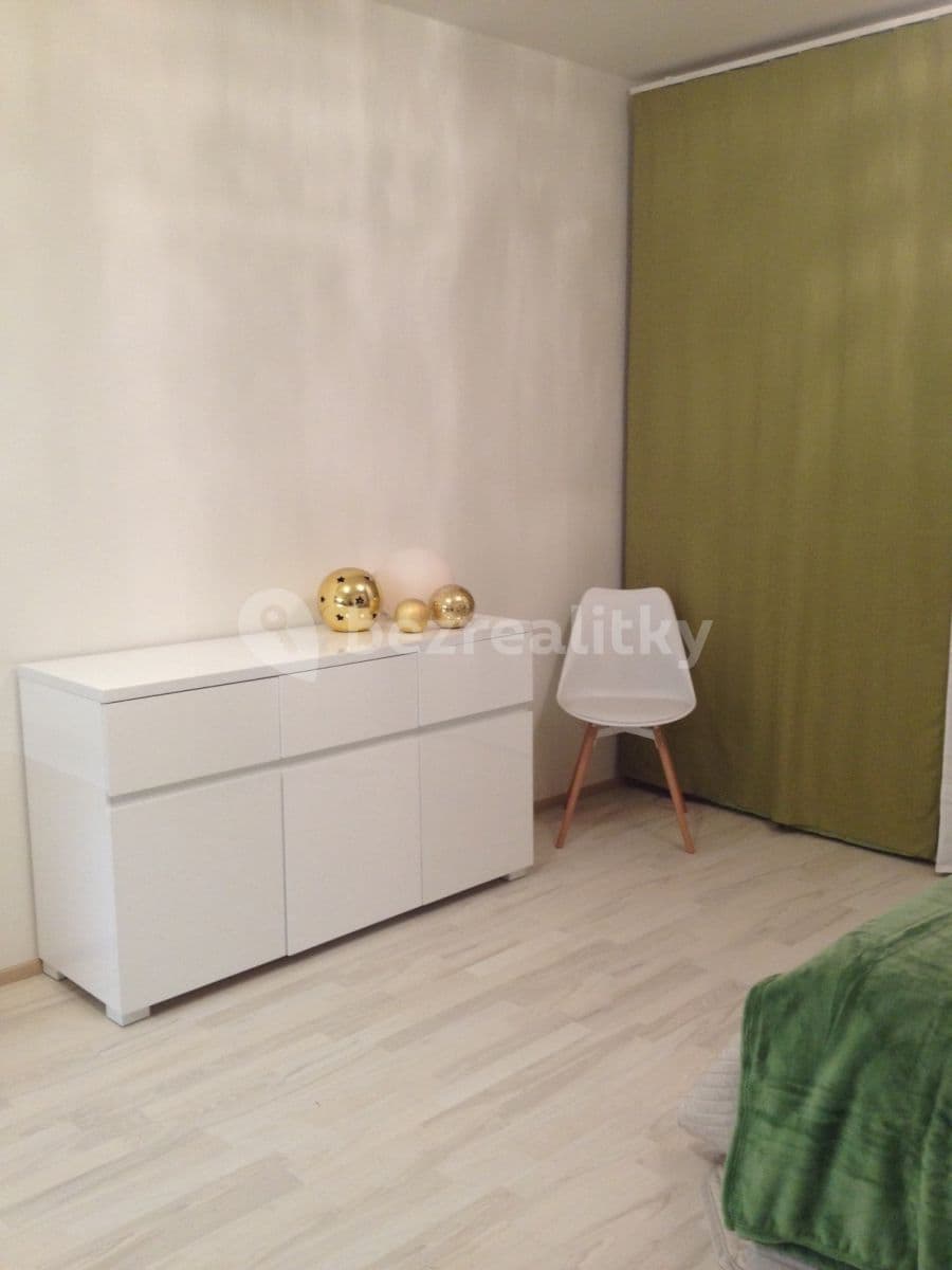 Pronájem bytu 1+kk 35 m², Praha, Praha Pronájem bytu 1+kk 35 m², Praha, Praha