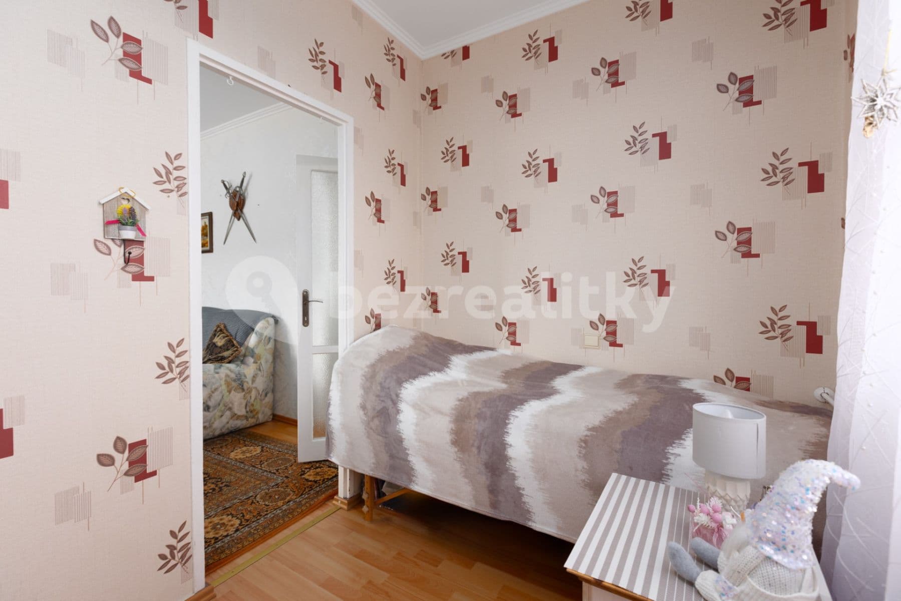 Pronájem bytu 3+1 63 m², Krymská, Karlovy Vary, Karlovarský kraj Pronájem bytu 3+1 63 m², Krymská, Karlovy Vary, Karlovarský kraj