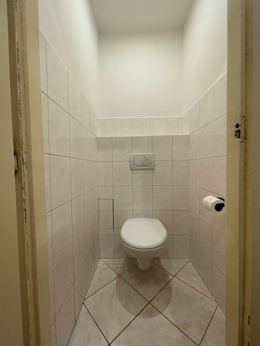 Pronájem bytu 1+1 34 m², Střední, Brno, Jihomoravský kraj Pronájem bytu 1+1 34 m², Střední, Brno, Jihomoravský kraj