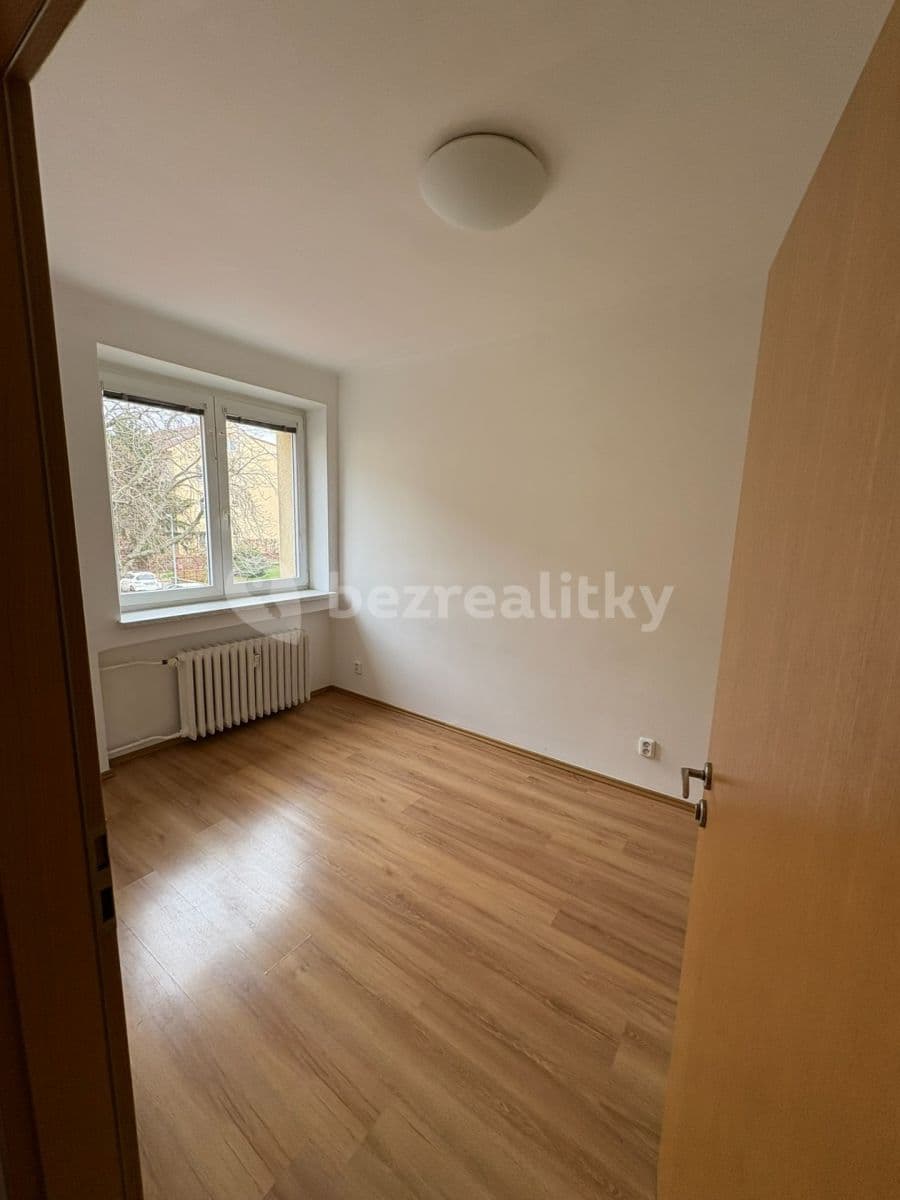 Pronájem bytu 2+1 62 m², náměstí Josefa Machka, Praha, Praha Pronájem bytu 2+1 62 m², náměstí Josefa Machka, Praha, Praha