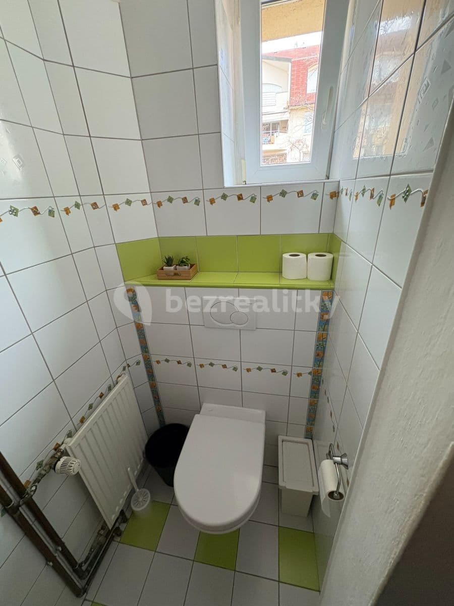 Pronájem bytu 2+1 62 m², náměstí Josefa Machka, Praha, Praha Pronájem bytu 2+1 62 m², náměstí Josefa Machka, Praha, Praha