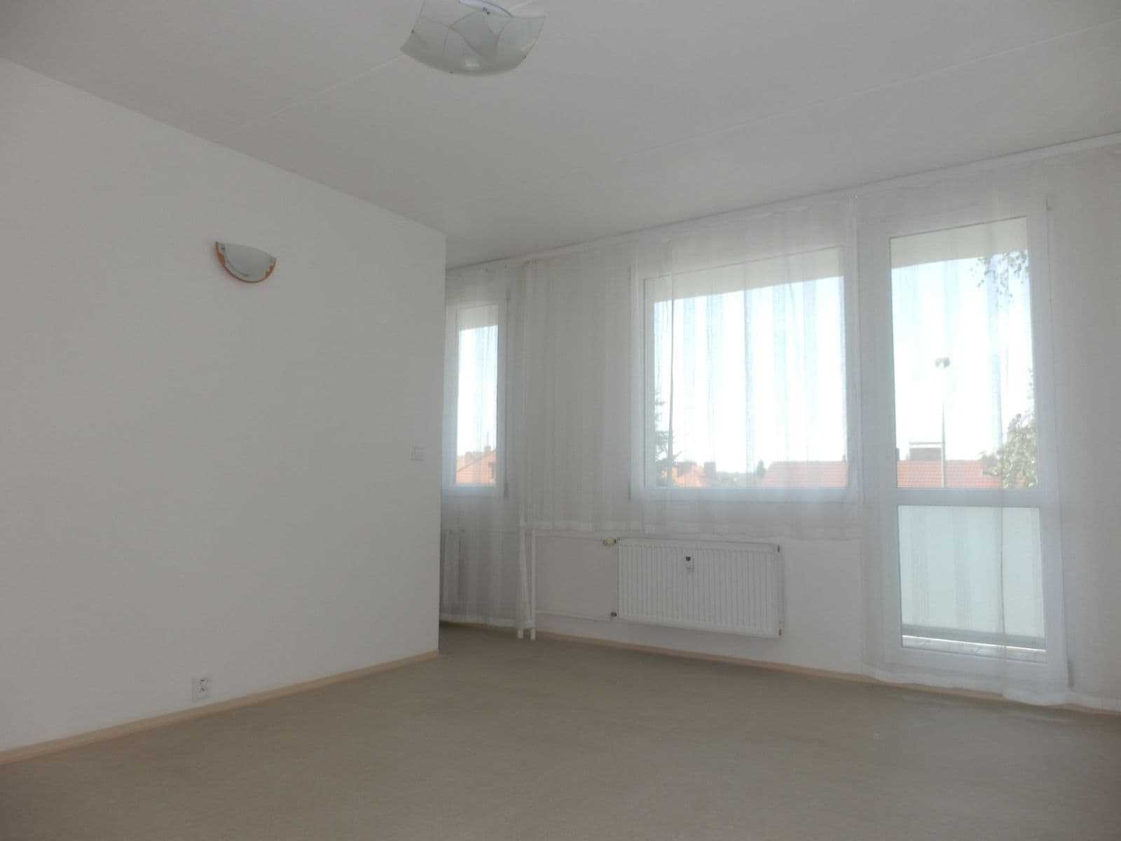 Pronájem bytu 1+1 32 m², Kaplická, Praha, Praha Pronájem bytu 1+1 32 m², Kaplická, Praha, Praha