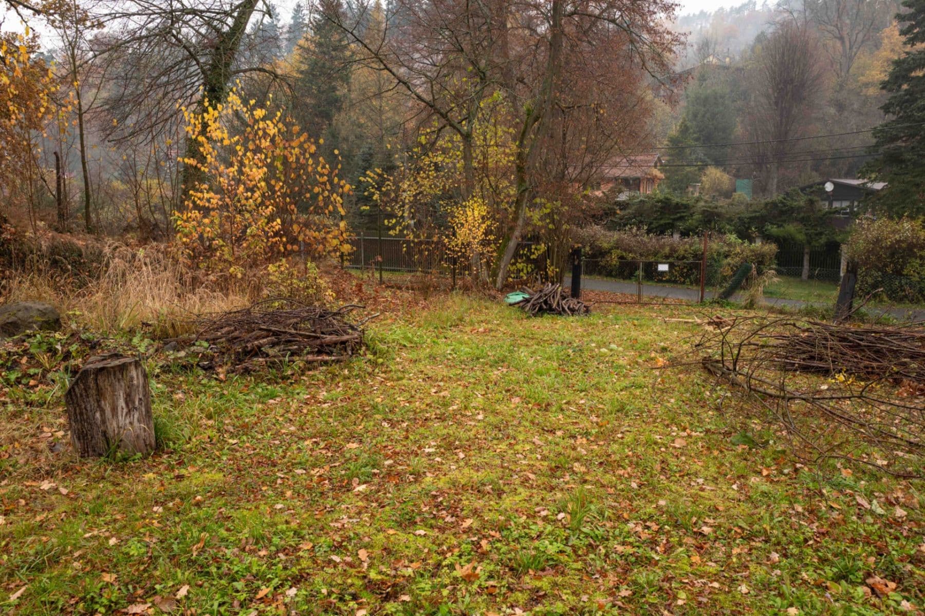 Prodej pozemku 2.522 m², Šemnice, Karlovarský kraj Prodej pozemku 2.522 m², Šemnice, Karlovarský kraj