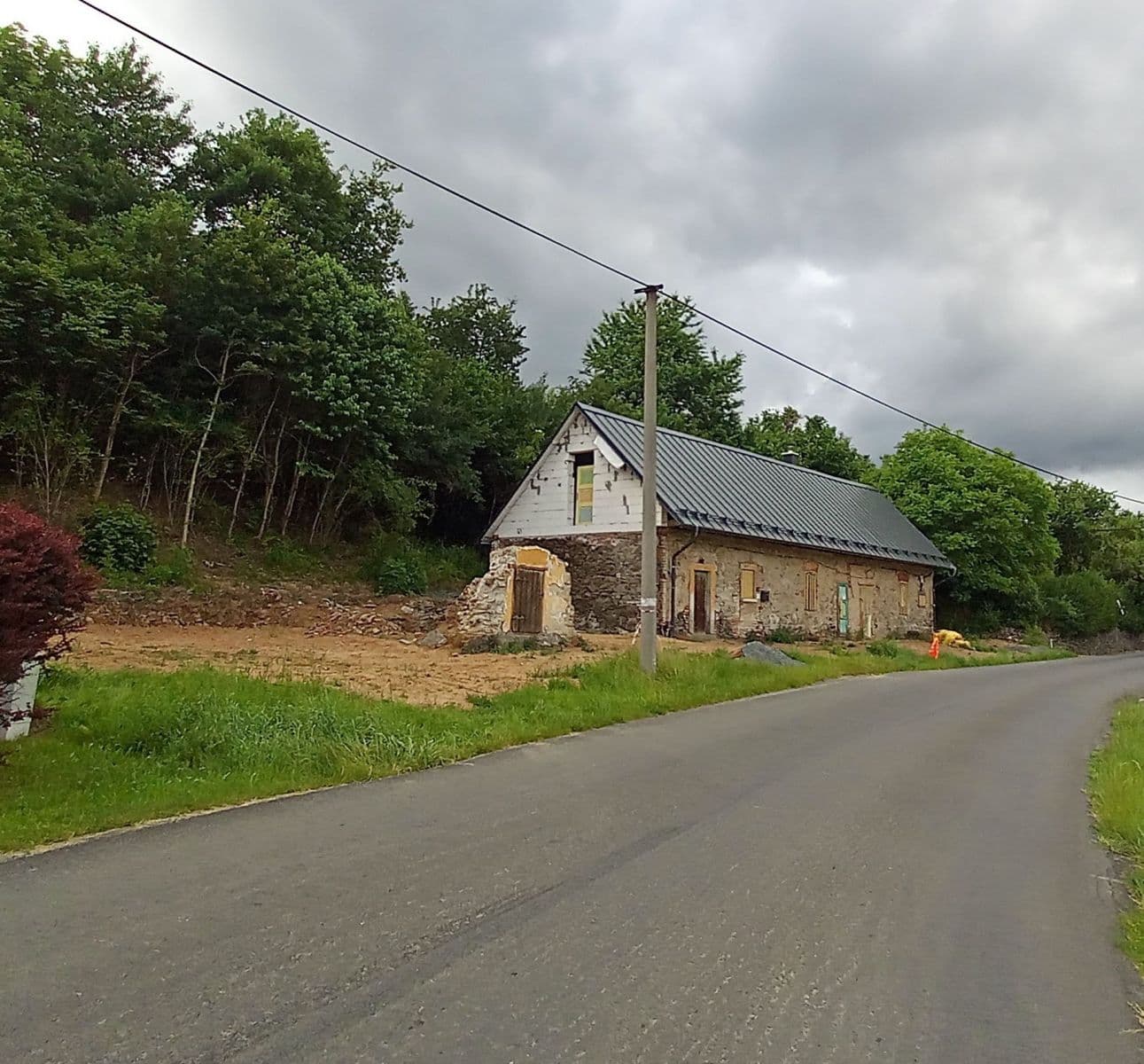 Prodej domu 100 m², pozemek 1.381 m², Srby, Plzeňský kraj Prodej domu 100 m², pozemek 1.381 m², Srby, Plzeňský kraj