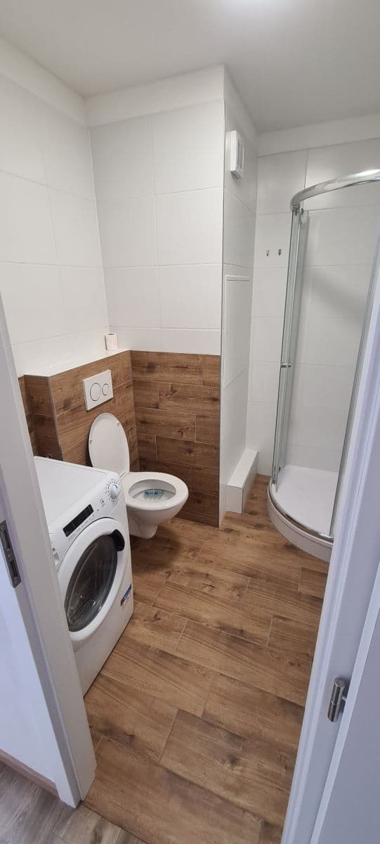 Pronájem bytu 2+kk 39 m², Herčíkova, Brno, Jihomoravský kraj Pronájem bytu 2+kk 39 m², Herčíkova, Brno, Jihomoravský kraj