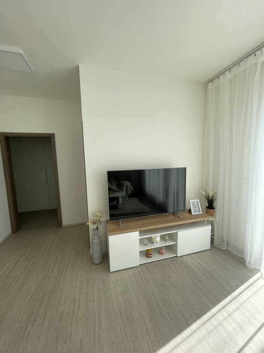 Pronájem bytu 2+kk 60 m², U Škol, Bučovice, Jihomoravský kraj Pronájem bytu 2+kk 60 m², U Škol, Bučovice, Jihomoravský kraj
