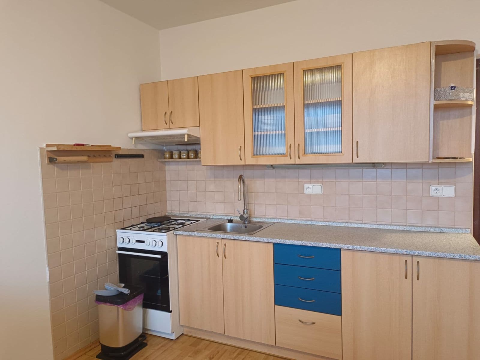 Pronájem bytu 2+kk 47 m², Durychova, Hradec Králové, Královéhradecký kraj Pronájem bytu 2+kk 47 m², Durychova, Hradec Králové, Královéhradecký kraj