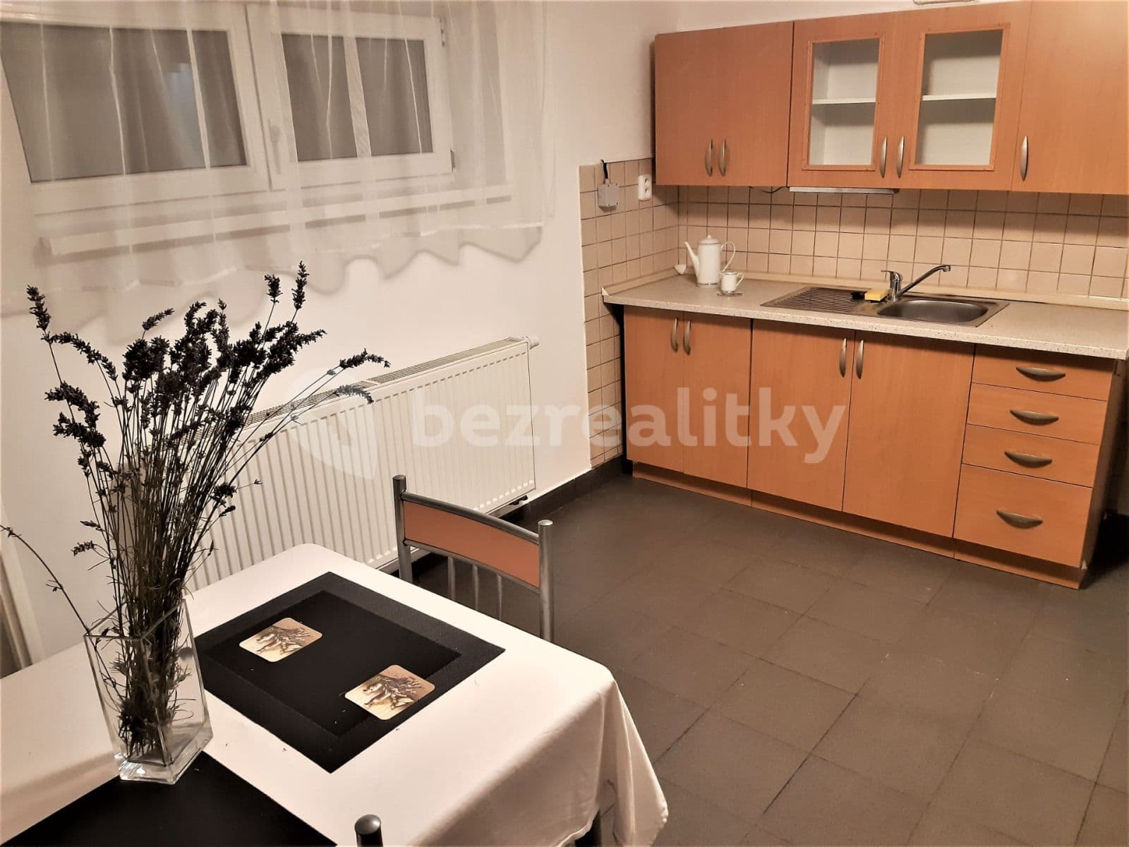 Pronájem bytu 2+1 45 m², Lebeděvova, Praha, Praha Pronájem bytu 2+1 45 m², Lebeděvova, Praha, Praha