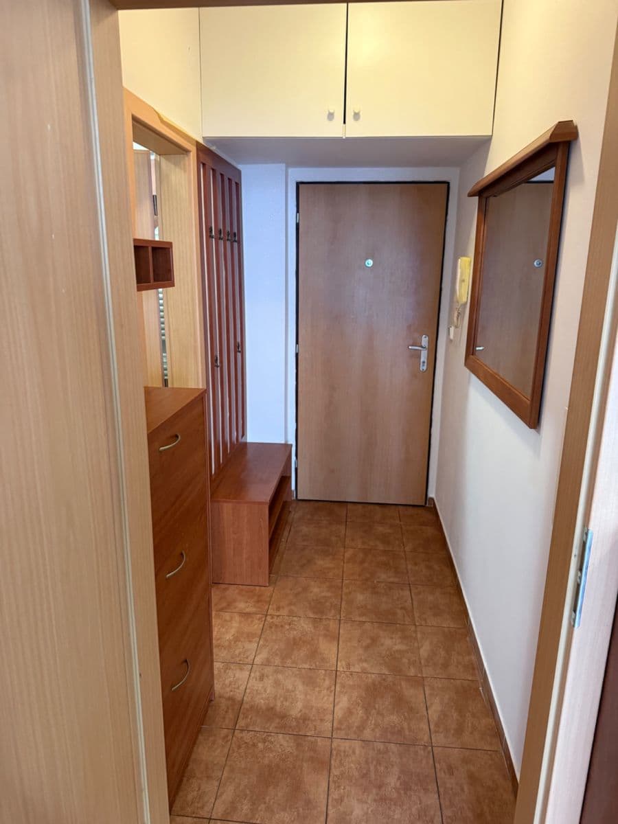 Pronájem bytu 1+kk 35 m², Malkovského, Praha, Praha Pronájem bytu 1+kk 35 m², Malkovského, Praha, Praha