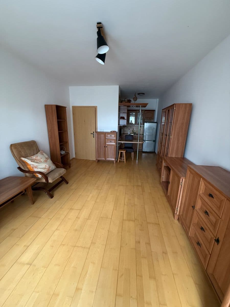 Pronájem bytu 1+kk 35 m², Malkovského, Praha, Praha Pronájem bytu 1+kk 35 m², Malkovského, Praha, Praha