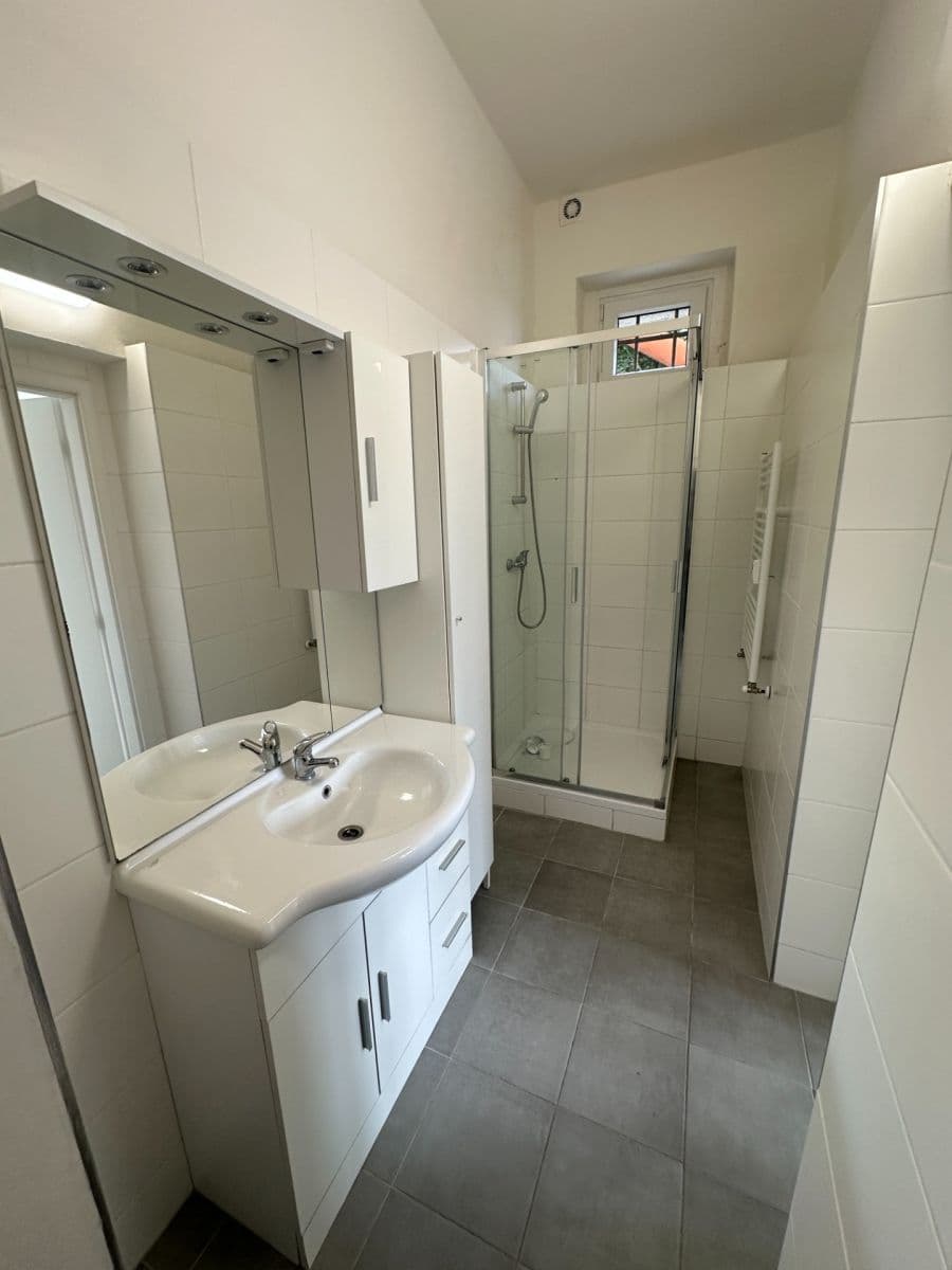 Pronájem bytu 3+kk 75 m², Pod Labuťkou, Praha, Praha Pronájem bytu 3+kk 75 m², Pod Labuťkou, Praha, Praha