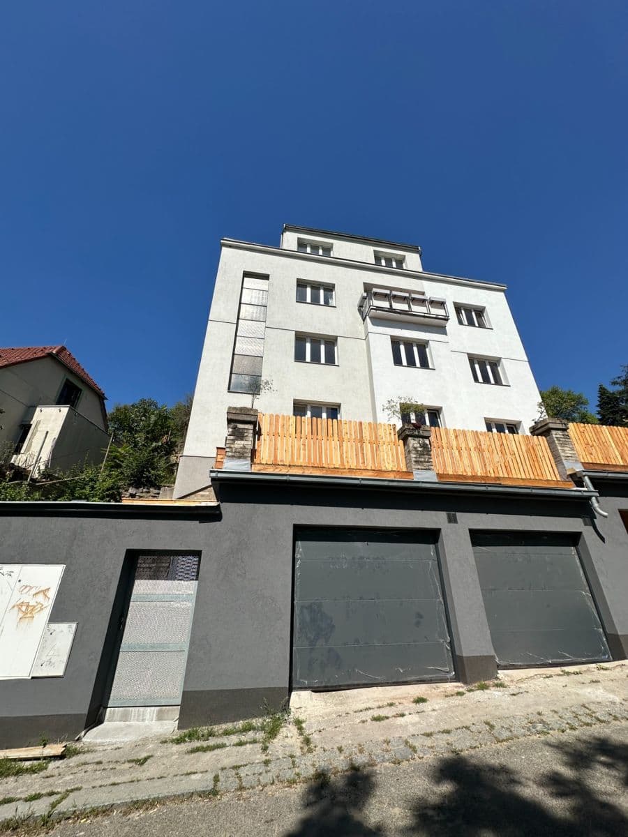 Pronájem bytu 3+kk 75 m², Pod Labuťkou, Praha, Praha Pronájem bytu 3+kk 75 m², Pod Labuťkou, Praha, Praha