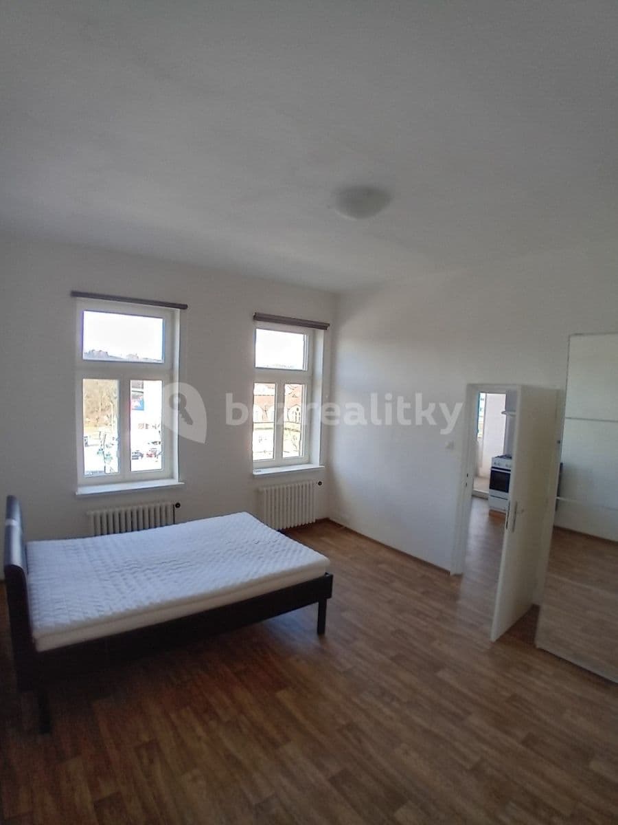 Pronájem bytu 1+1 36 m², Zeyerova, Karlovy Vary, Karlovarský kraj Pronájem bytu 1+1 36 m², Zeyerova, Karlovy Vary, Karlovarský kraj