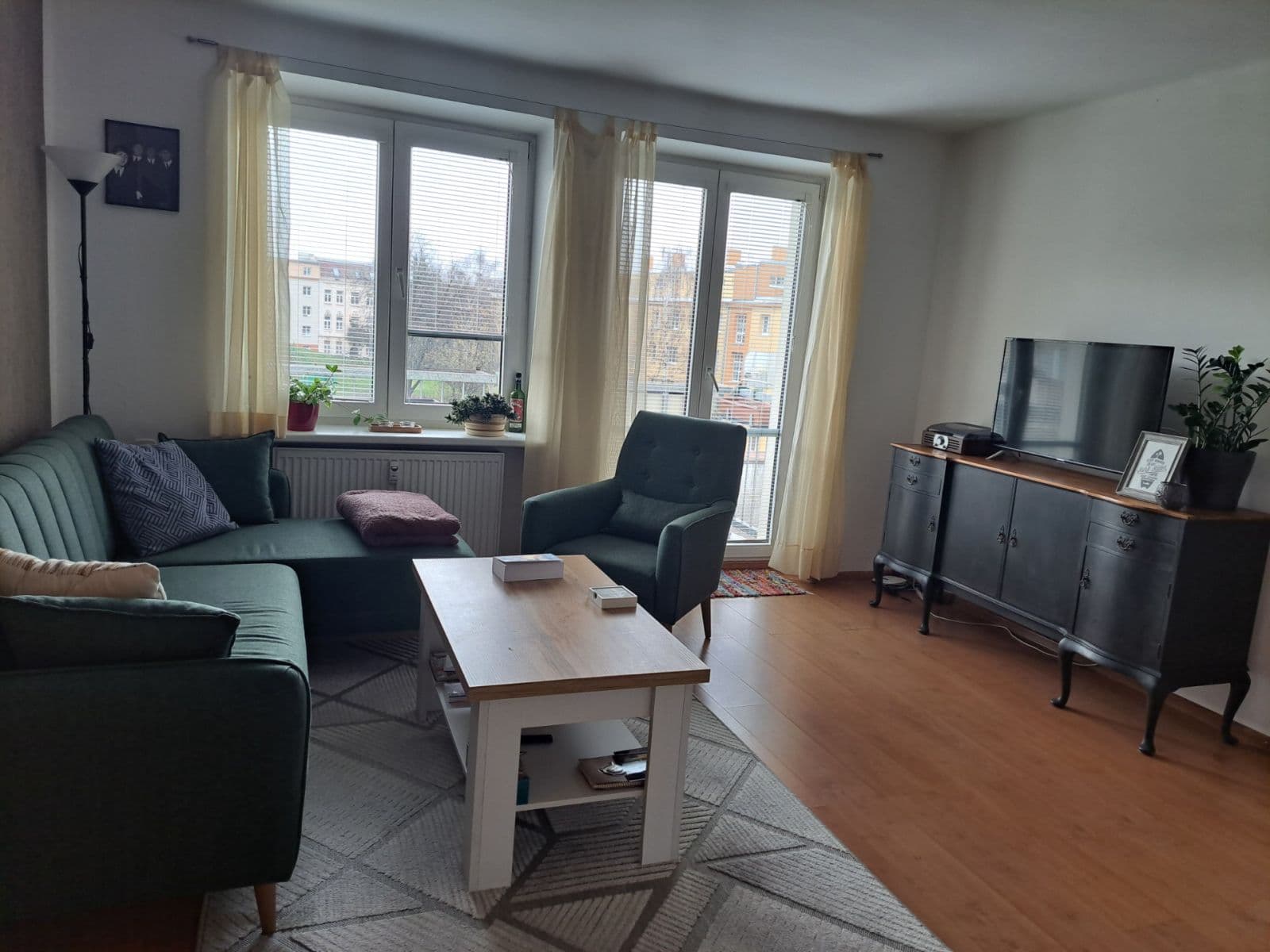 Pronájem bytu 2+1 60 m², Vrázova, Teplice, Ústecký kraj Pronájem bytu 2+1 60 m², Vrázova, Teplice, Ústecký kraj