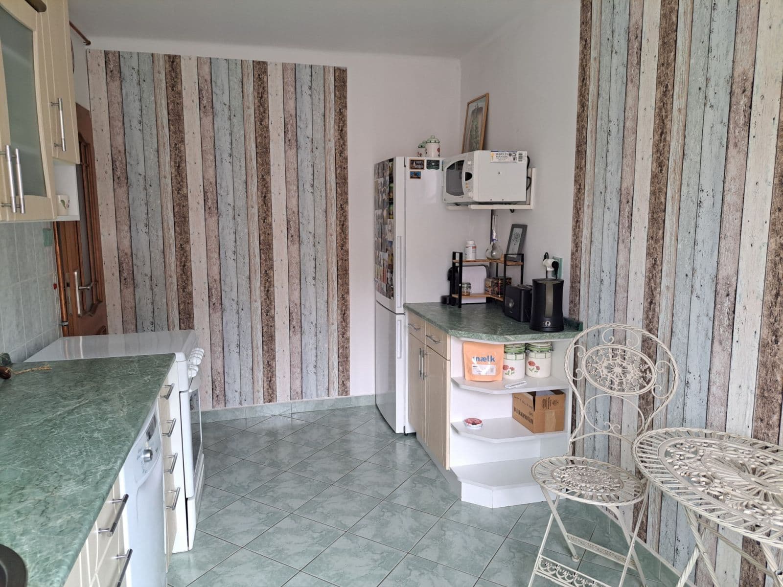 Pronájem bytu 2+1 60 m², Vrázova, Teplice, Ústecký kraj Pronájem bytu 2+1 60 m², Vrázova, Teplice, Ústecký kraj